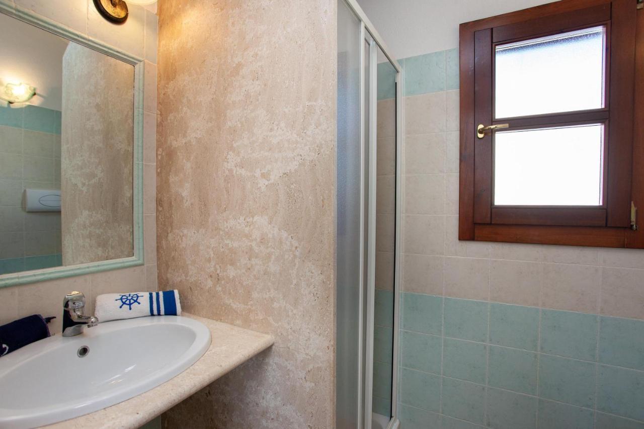 Delta 3 Appartement Orosei Buitenkant foto