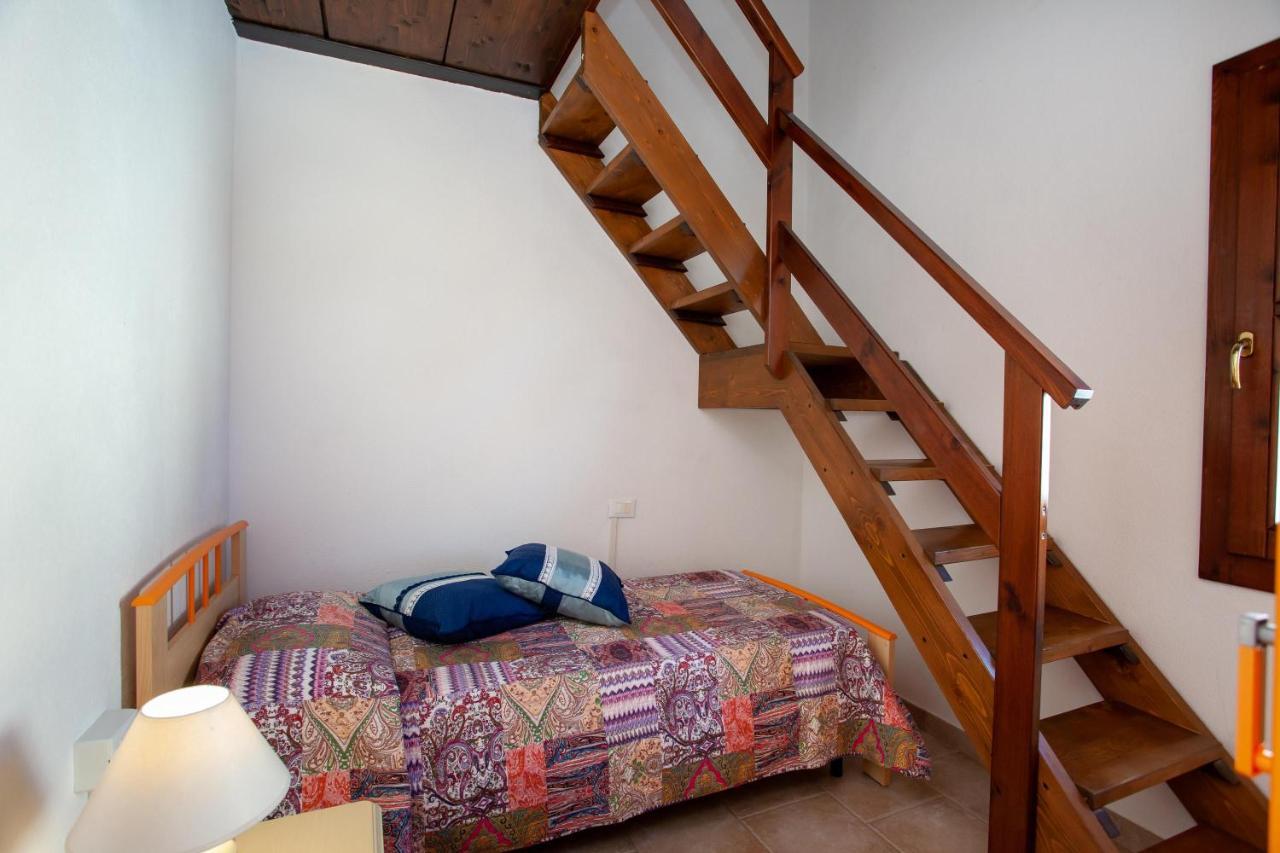 Delta 3 Appartement Orosei Buitenkant foto